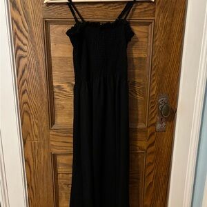 Black Sleeveless Maxi Dress